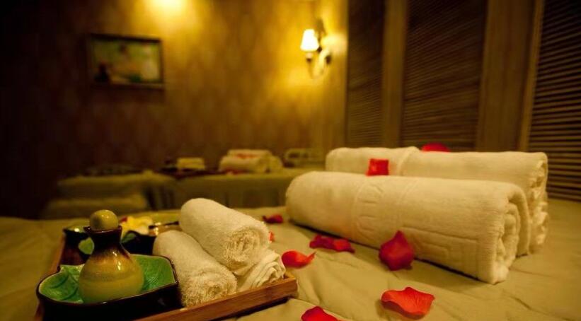 深圳高端水疗spa会馆就这样带着清风月静抚慰了光阴悲喜